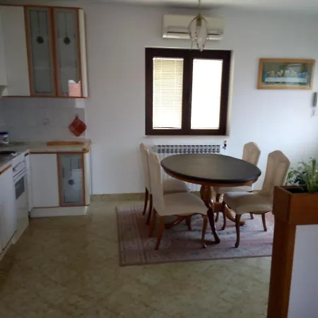Appartamento Apartman Lukin *